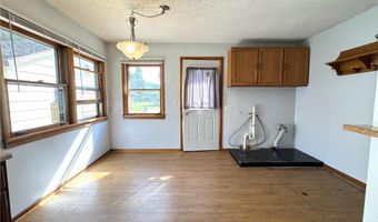 212 4th St NE, Aitkin, MN 56431