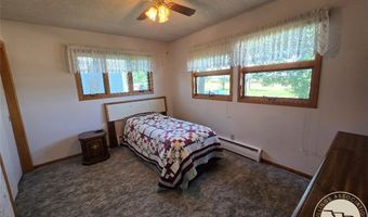 602 S 6th St W, Baker, MT 59313