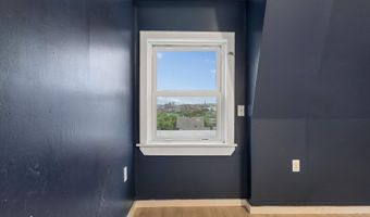 127 Broad St, Auburn, ME 04210