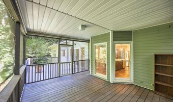 781 Grist Mill Dr E, Acworth, GA 30101