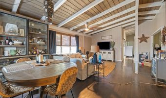 889 Alahaki St, Kailua, HI 96734