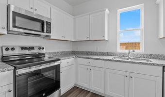 120 Waterhouse Lake Dr, Anna, TX 75409