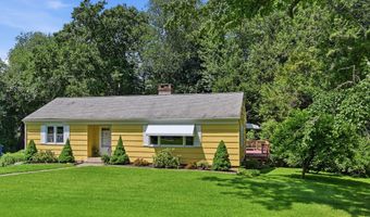 30 Maple Row, Bethel, CT 06801