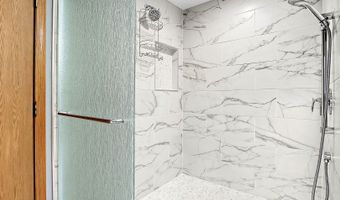 22806 W Loon Lake Blvd, Antioch, IL 60002