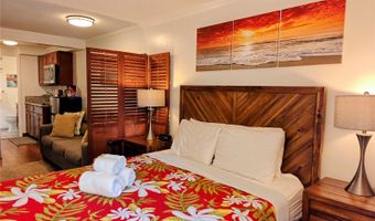 2425 Kuhio Ave 405, Honolulu, HI 96815