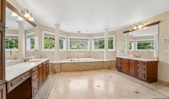 35 Franklin Tpke, Allendale, NJ 07401