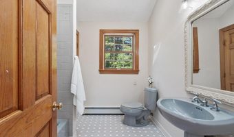 4 Battcock Rd, Billerica, MA 01821