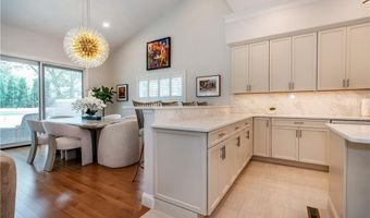 11 Hampton Rd 22, Coventry, RI 02816