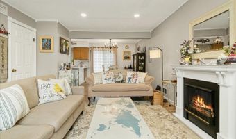 204 Dakota Dr, Andover, NJ 07848