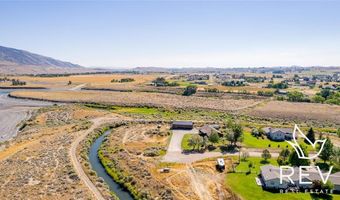 40 Absoraka Dr, Cody, WY 82414