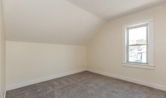 73 Maple Ave, Johnston, RI 02919