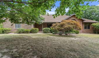 1965 W Cardinal Ln, Aurora, MO 65605