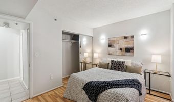 1001 N VERMONT St 212, Arlington, VA 22201