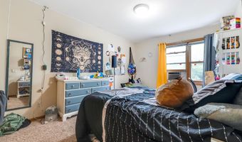 8 Westover Ct, Madison, WI 53719