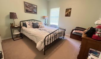 7054 W Perry St, Bay St. Louis, MS 39520
