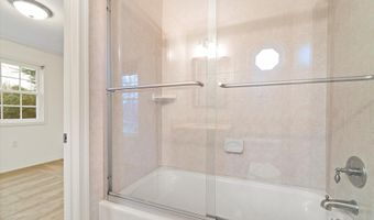 9306 PARKHILL Ter, Bethesda, MD 20814