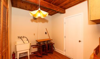 2867 Pinto Ln, Anderson, CA 96007