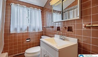 731 N Kearney St, Allentown, PA 18109