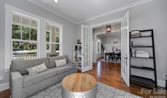 3015 Commonwealth Ave, Charlotte, NC 28205
