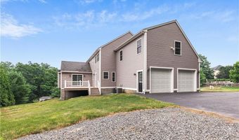 14 Longbrook Dr, Cumberland, RI 02864