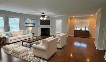 304 PARISH Dr, Arabi, LA 70032