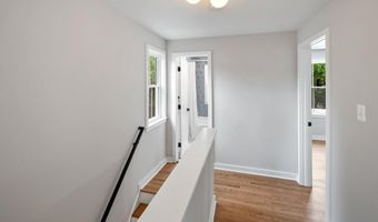 110 E SPRING St, Alexandria, VA 22301