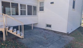 25 Water St, Johnston, RI 02919