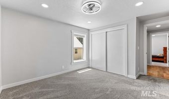 311 N School St, Cascade, ID 83611