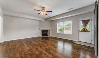 805 Asher Dr, Rogers, AR 72758