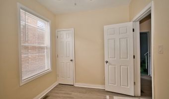 7154 S Honore St, Chicago, IL 60636