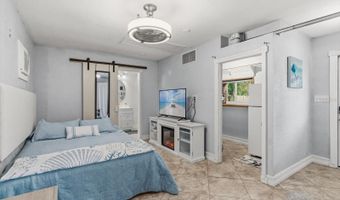 918 W SMITH St, Orlando, FL 32804