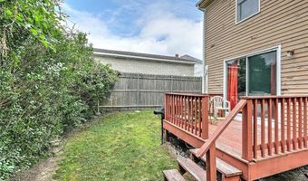 25 Sharon St 1, Cranston, RI 02910