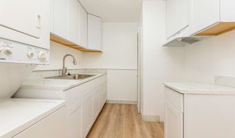 98-1040 Moanalua Rd 1-201, Aiea, HI 96701