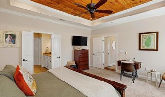 334 Gladeview Pl, Brandon, MS 39047