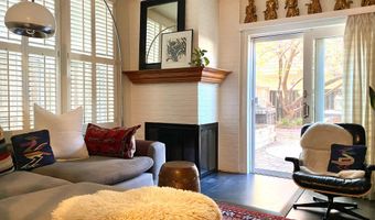 1320 PRINCESS St, Alexandria, VA 22314