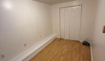 79 1st St, Albany, NY 12210