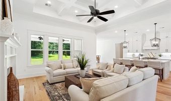 605 NORTHWOODS Dr, Abita Springs, LA 70420
