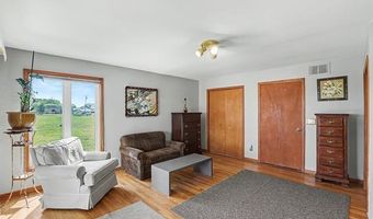 10368 Saint John Dr, Algonac, MI 48001