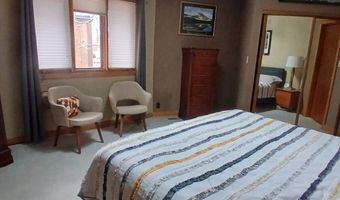 76 Lakeview Cir, Alma, KS 66401