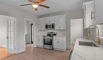 11 Taft St, Coventry, RI 02816