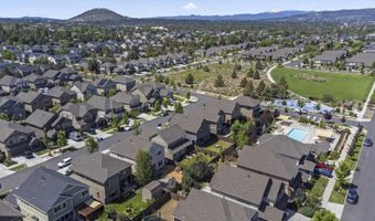 3523 NE Crystal Springs Dr, Bend, OR 97701