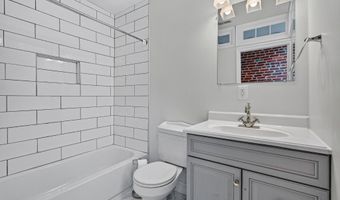 8 N DECKER Ave, Baltimore, MD 21224