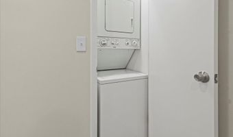 3 Telemark Dr 10, Alloway, NJ 07462