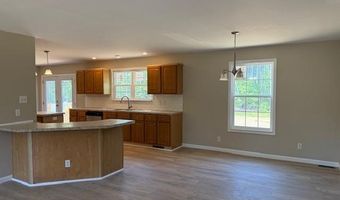 689 Cub Creek Rd, Appomattox, VA 24522