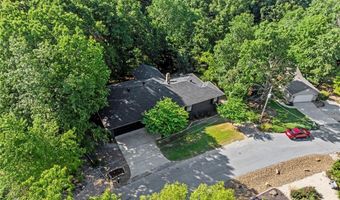 5 Dunvegan Ln, Bella Vista, AR 72715