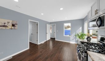 38717 N Lake St, Antioch, IL 60002