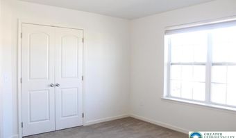 935 Graystone Cir, Allen, PA 18067