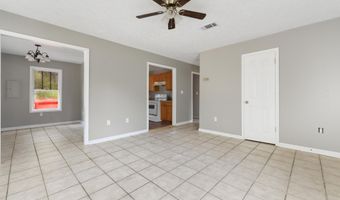 6077 E Kemper St, Bay St. Louis, MS 39520