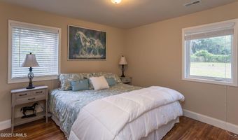 1904 Park Ave, Beaufort, SC 29902