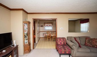 836 DEVENNEY Dr, Bellmawr, NJ 08031
